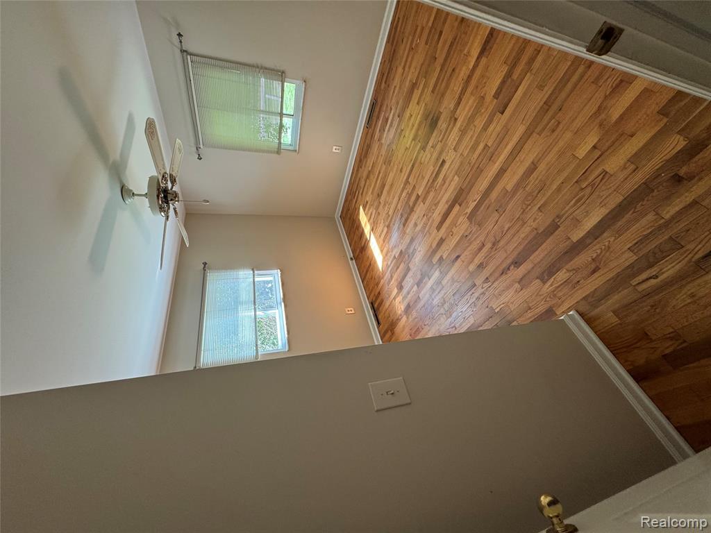 2434 East Cook Road Grand Blanc, MI 48439 - Photo 12 of 27