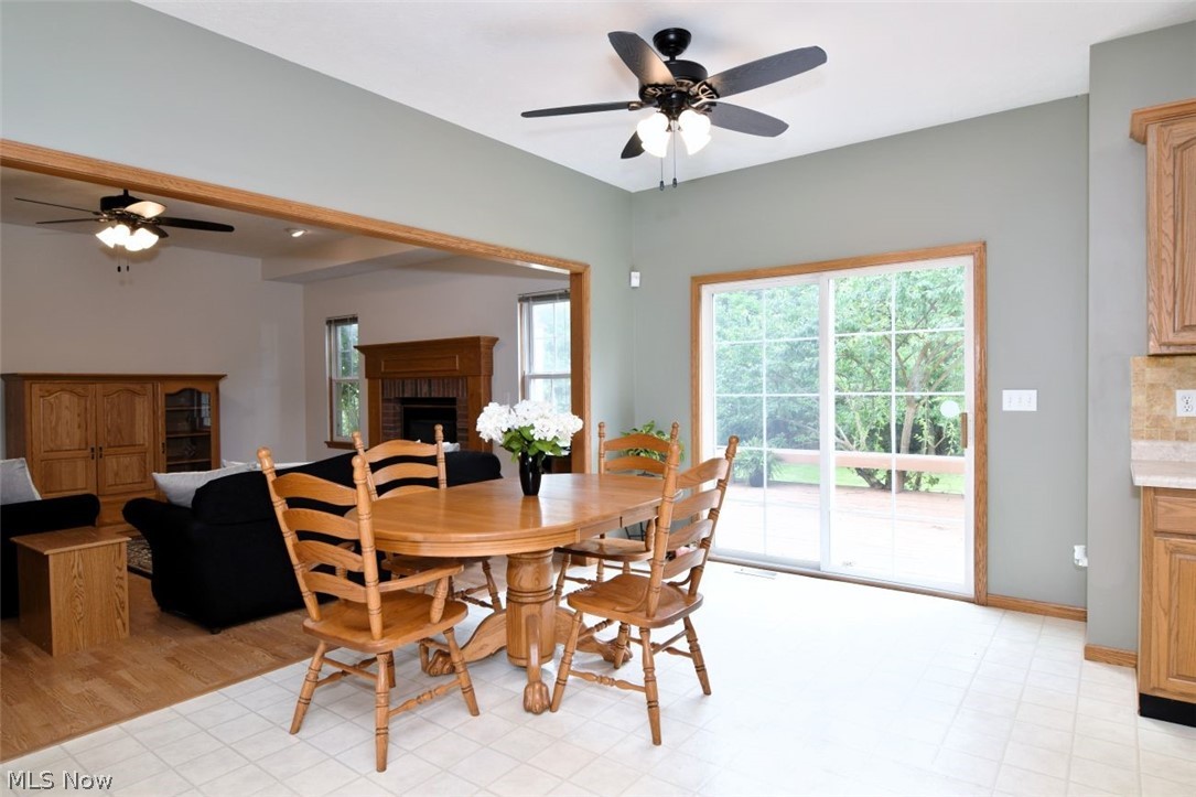 6967 Auburn Ridge Road Painesville, OH 44077 - Photo 11 of 47