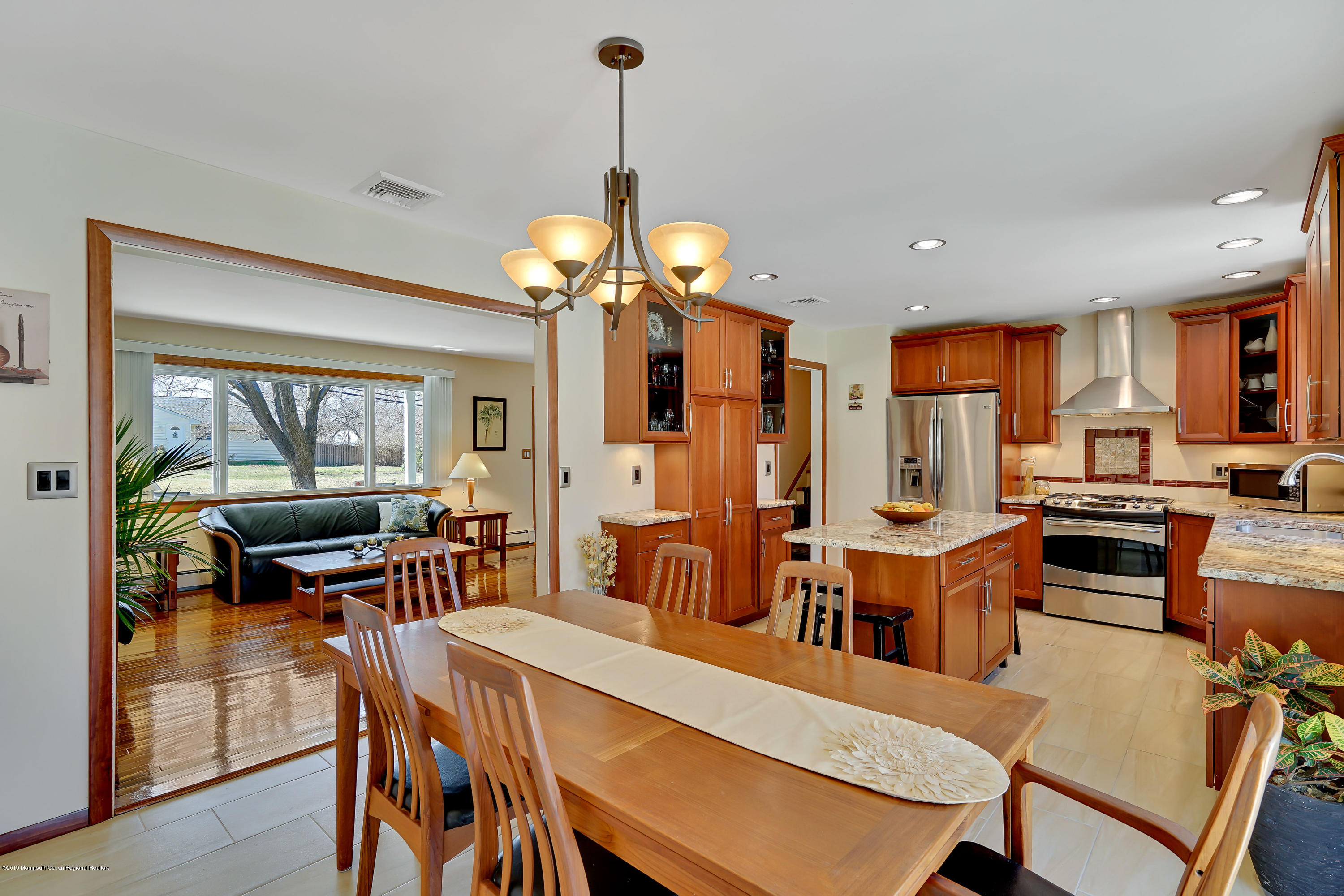 117 Marvin Road Middletown, NJ 07748 - Photo 14 of 32 Kitchen