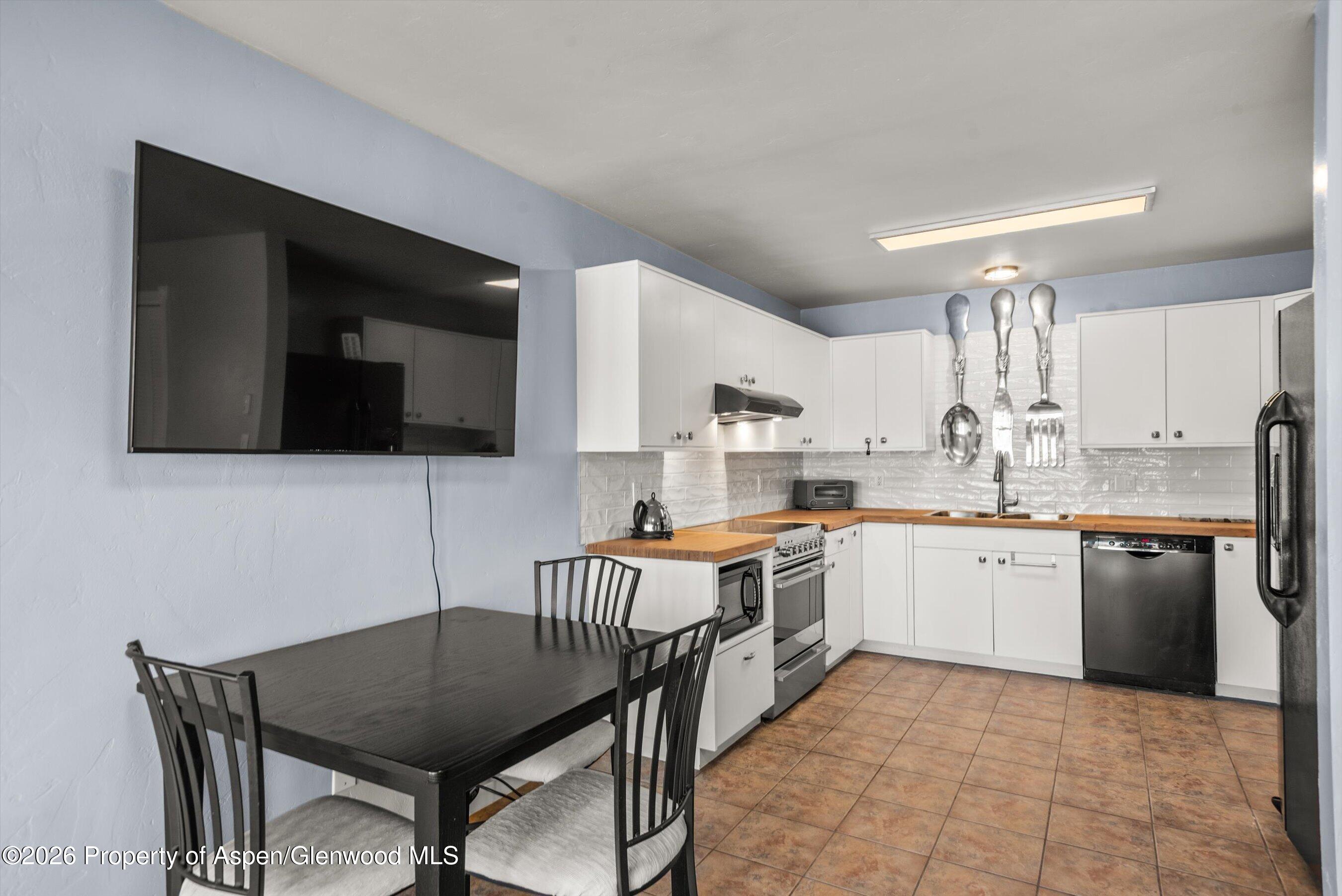 255 Little Pinon Basalt, CO 81621 - Photo 64 of 72 64-255LittlePinion_260405067