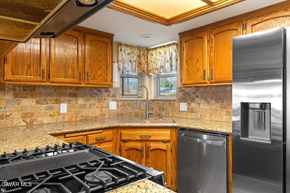 22020 Westwood Boulevard Tehachapi, CA 93561 - Photo 15 of 52 15-6Y9A4944