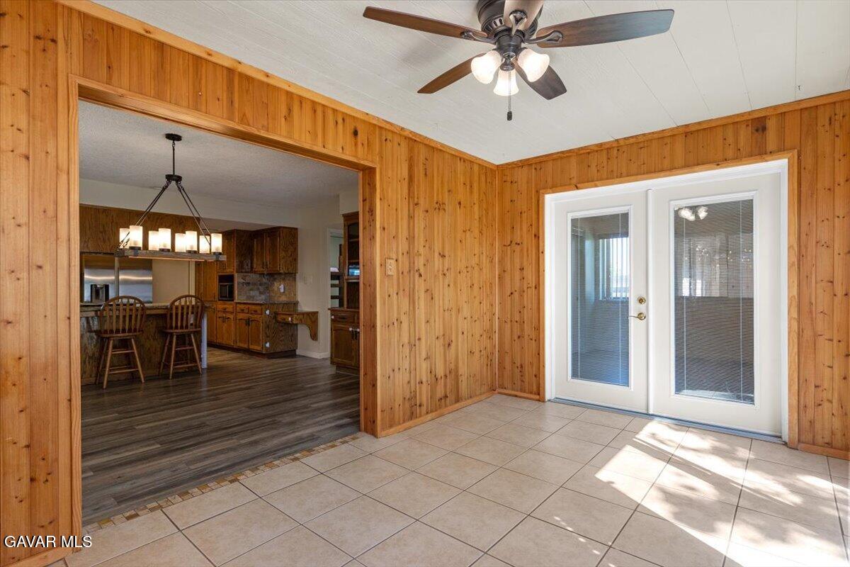 22020 Westwood Boulevard Tehachapi, CA 93561 - Photo 28 of 52 19-6Y9A4963