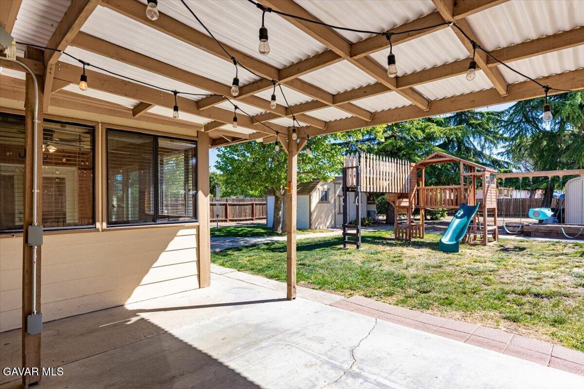 22020 Westwood Boulevard Tehachapi, CA 93561 - Photo 32 of 52 47-6Y9A5029-HDR
