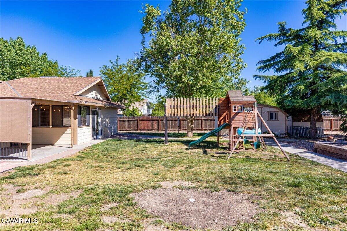 22020 Westwood Boulevard Tehachapi, CA 93561 - Photo 35 of 52 38-6Y9A5020