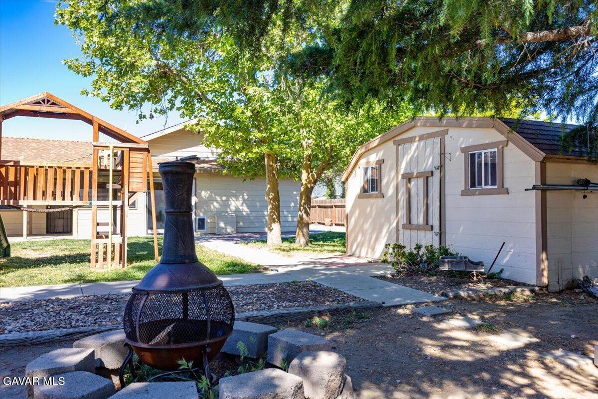 22020 Westwood Boulevard Tehachapi, CA 93561 - Photo 38 of 52 44-6Y9A5026