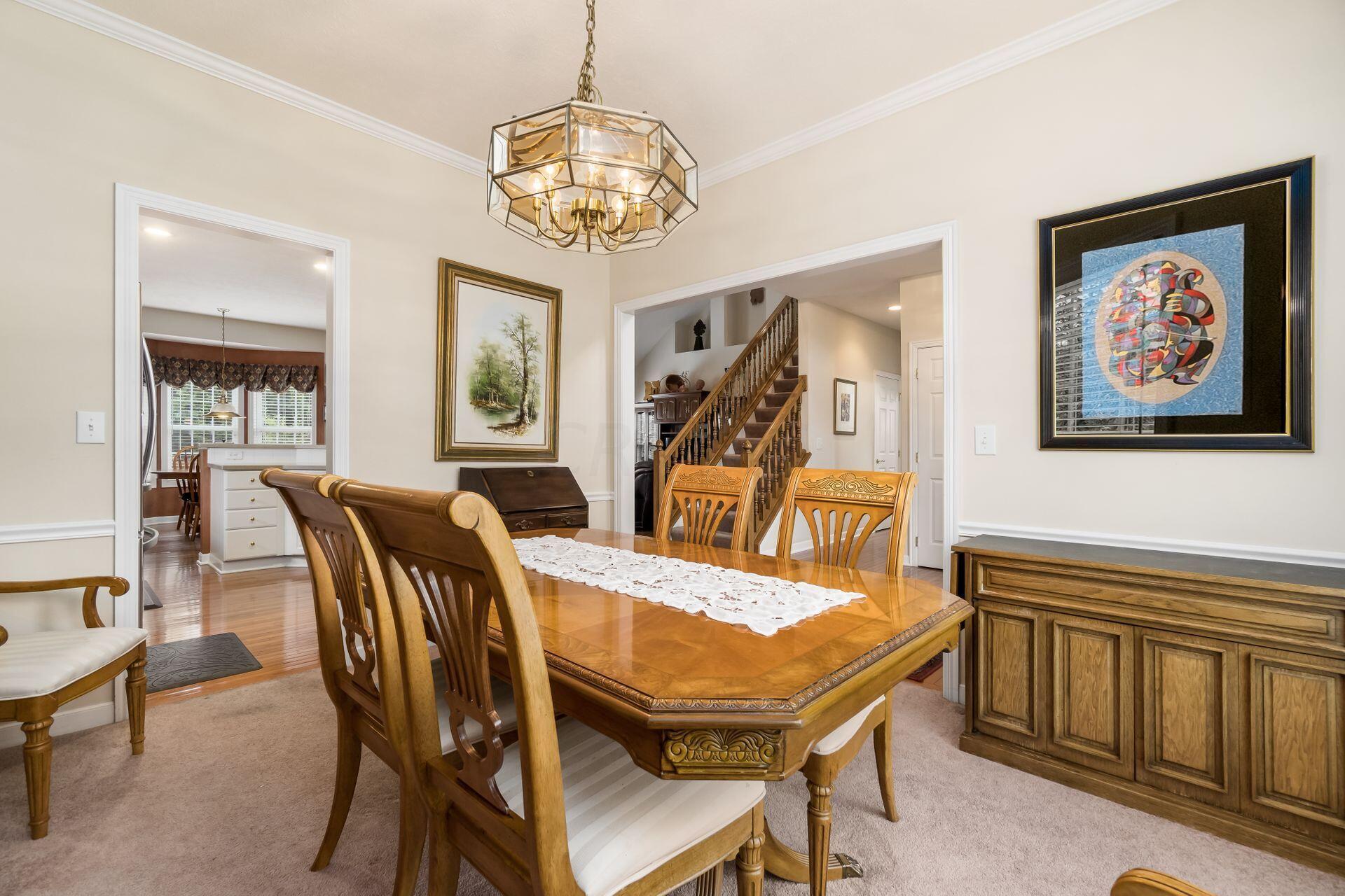 960 Reece Ridge Drive Columbus, OH 43230 - Photo 17 of 66 Dining Room