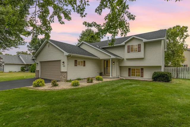 $343,500 | 1402 Bluebill Boulevard, Buffalo, MN 55313