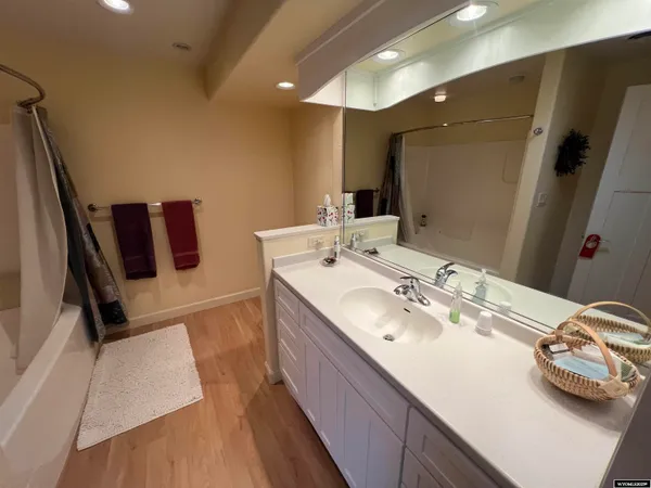 $1,300,000 | 4251 Valley Green Circle, Riverton, WY 82501