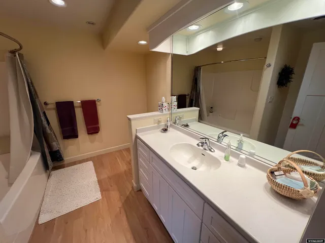 $1,300,000 | 4251 Valley Green Circle, Riverton, WY 82501