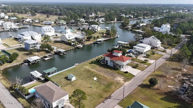 $349,000 | 130 Elm Lane, Pass Christian, MS 39571