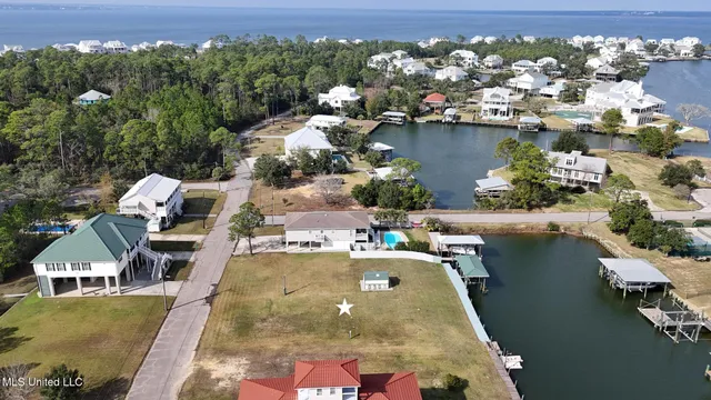 $349,000 | 130 Elm Lane, Pass Christian, MS 39571