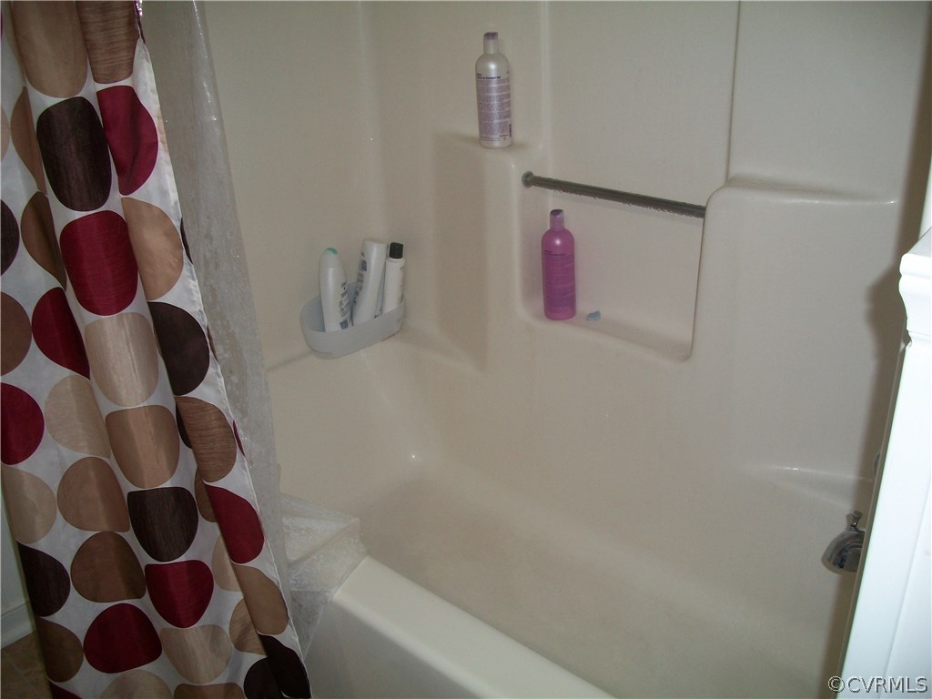4700 Cedar Cliff Road Chester, VA 23831 - Photo 15 of 20 Another view of the master bathroom.