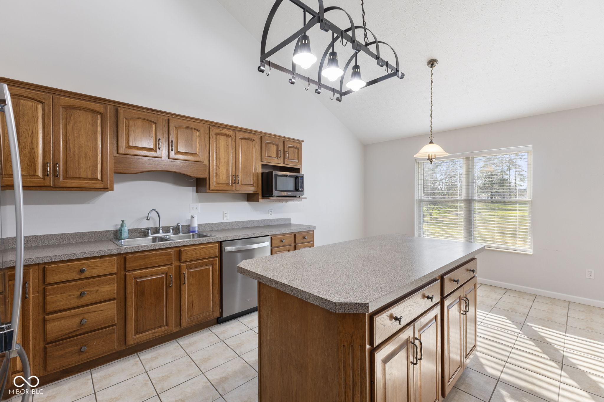 2395 West Robin Road Scottsburg, IN 47170 - Photo 17 of 49 Gallery Image 17