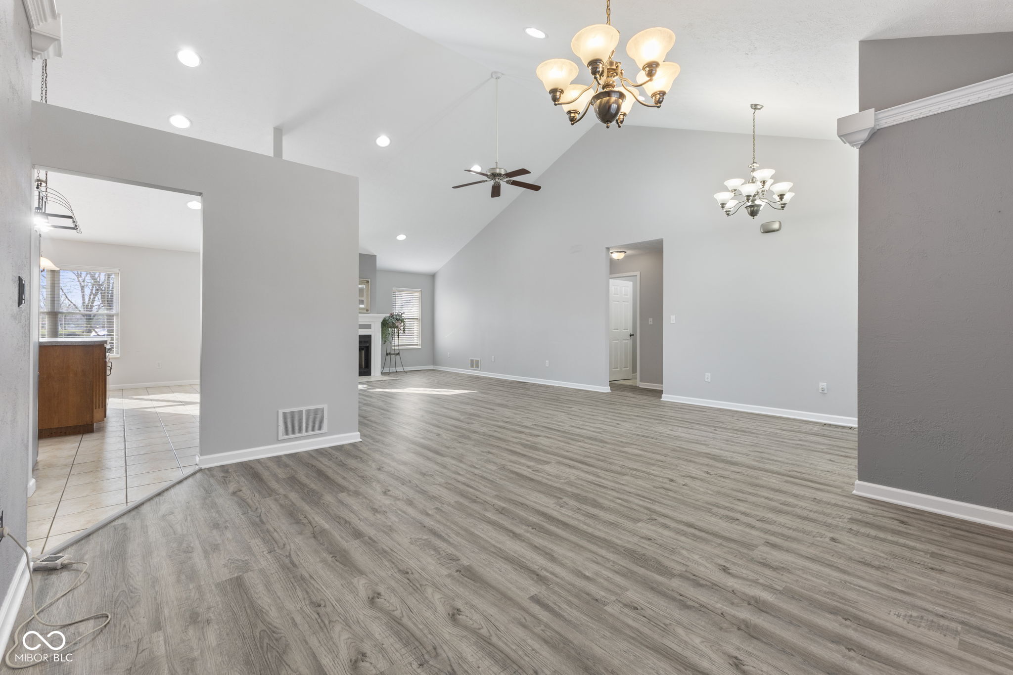 2395 West Robin Road Scottsburg, IN 47170 - Photo 10 of 49 Gallery Image 10