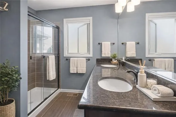 $429,900 | 11104 North Belleview Avenue, Kansas City, MO 64155