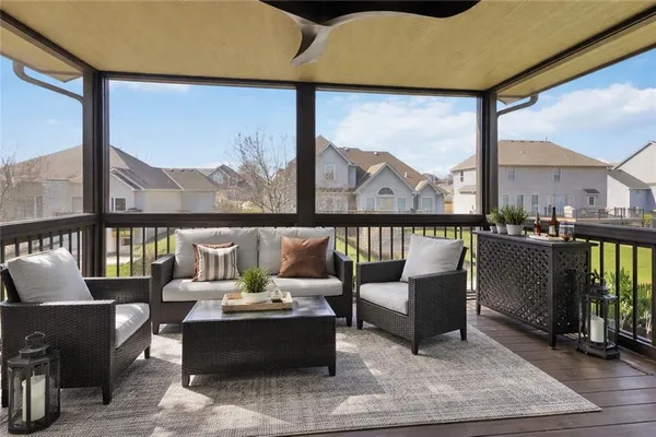 $429,900 | 11104 North Belleview Avenue, Kansas City, MO 64155