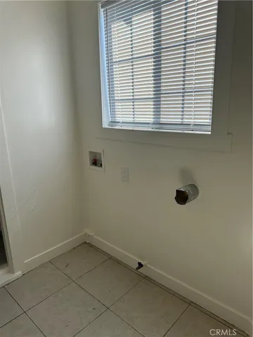 $2,700 | 38515 Landon Avenue, Palmdale, CA 93550