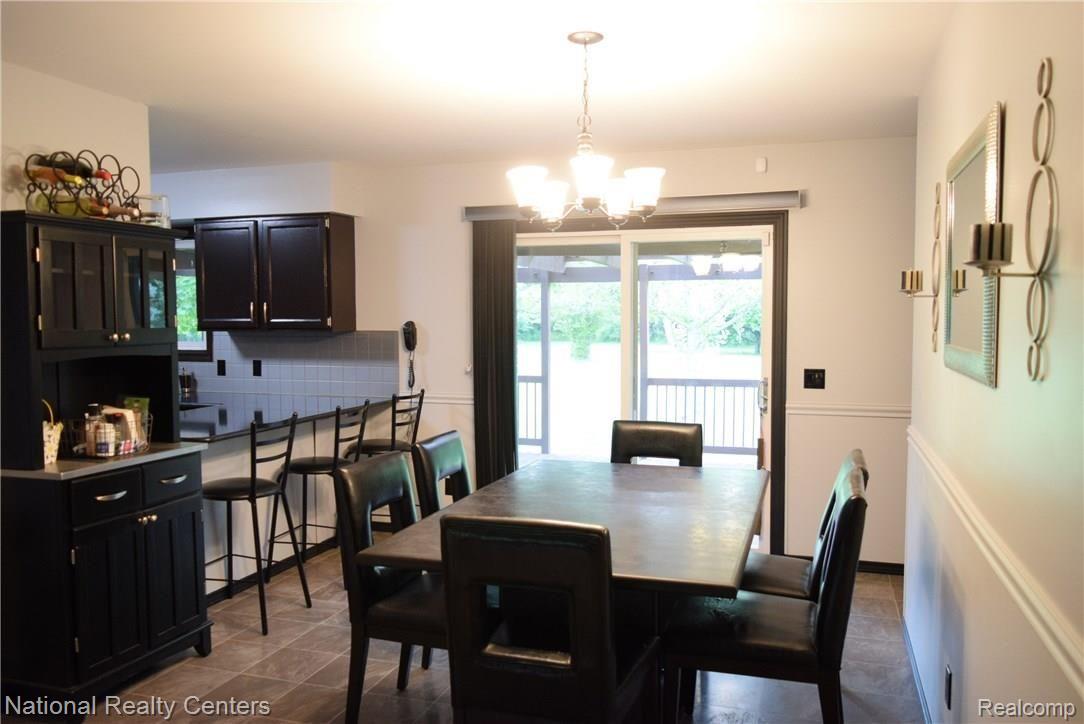66435 Powell Road Washington, MI 48095 - Photo 9 of 22 spacious dining area w/ snack bar