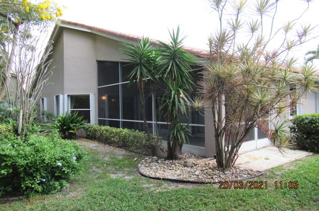 7416 Falls Road West Boynton Beach, FL 33437 - Photo 38 of 46 IMG_0060 (3)