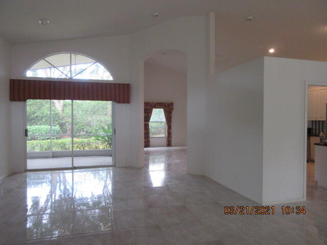 7416 Falls Road West Boynton Beach, FL 33437 - Photo 4 of 46 IMG_0002 (11)