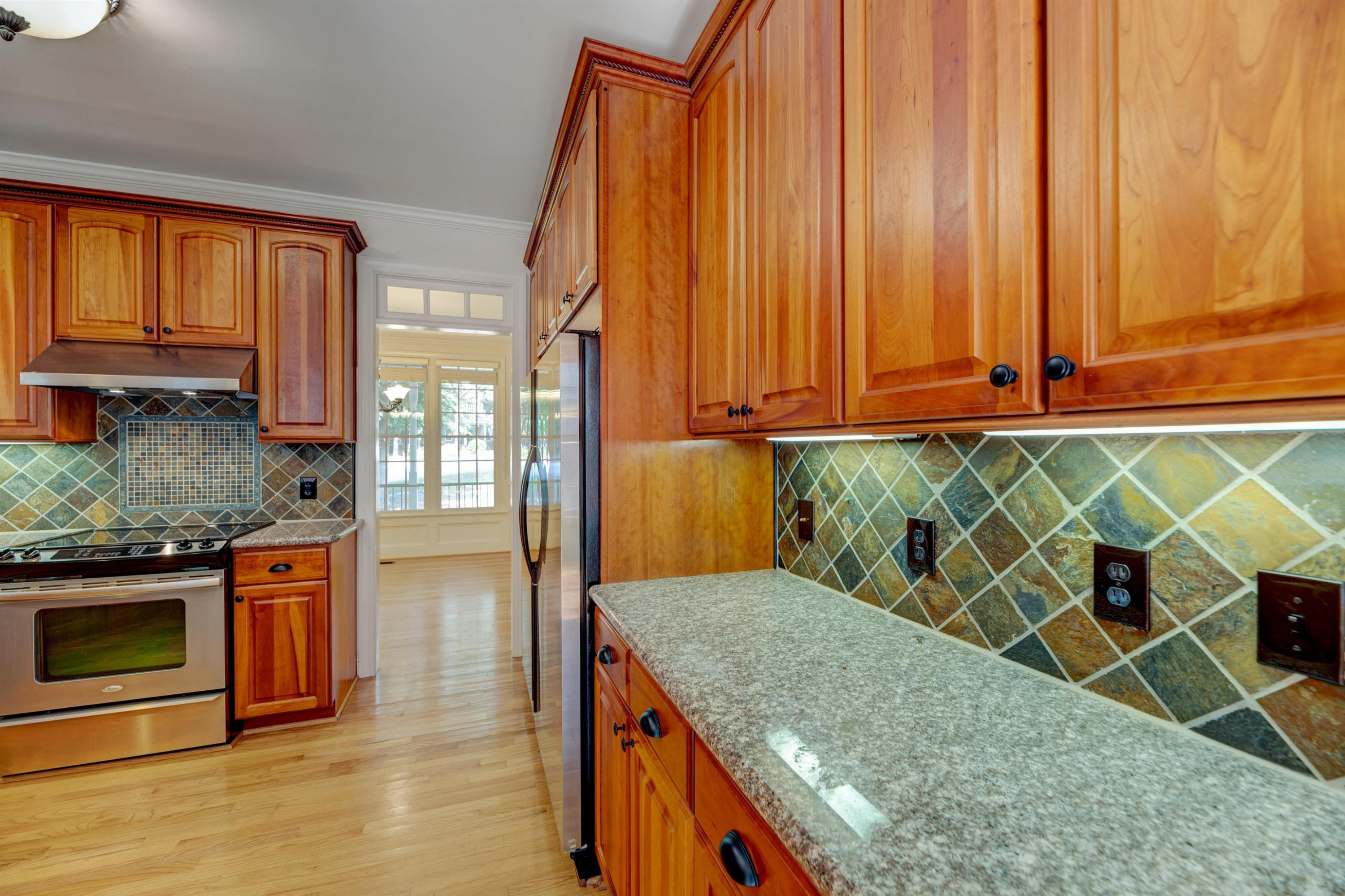 8008 Millenium Drive Raleigh, NC 27614 - Photo 19 of 55 Kitchen