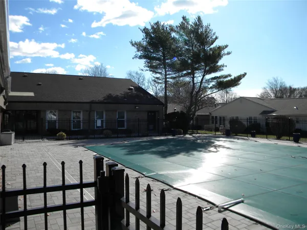 $499,000 | 4 Revere Drive, Sayville, NY 11782