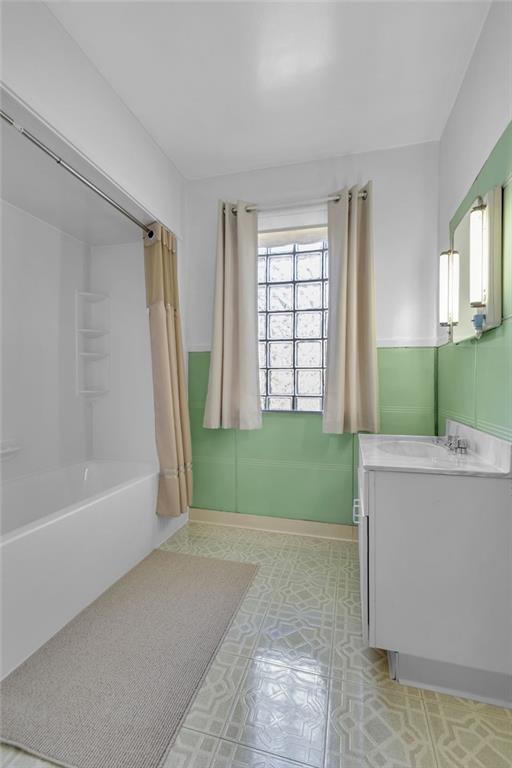 420 Elm Road Ambridge, PA 15003 - Photo 17 of 39 Gallery Image 17