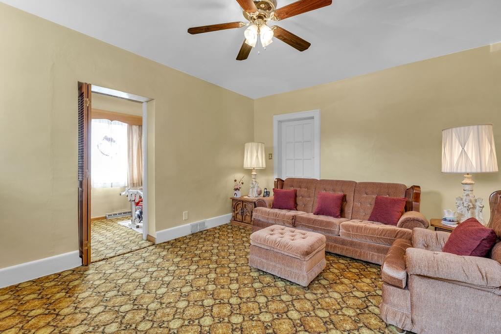 420 Elm Road Ambridge, PA 15003 - Photo 6 of 39 Gallery Image 6