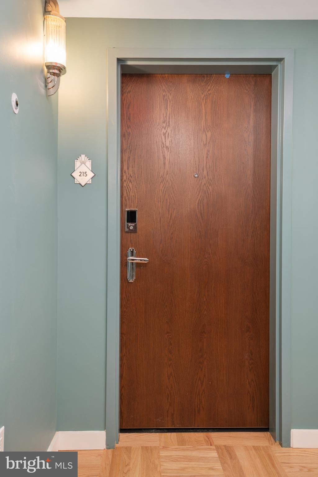 10339 Old Georgetown Road, Unit 516 Bethesda, MD 20814 - Photo 12 of 44 a view of a small space