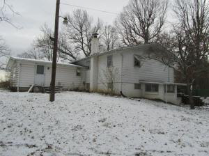 935 Art Gallery Road Bedford, IN 47421 - Photo 2 of 14 Gallery Image 2