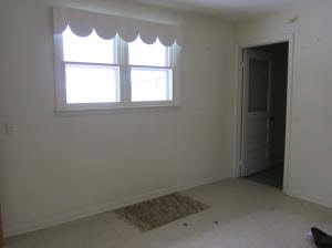 935 Art Gallery Road Bedford, IN 47421 - Photo 9 of 14 Gallery Image 9