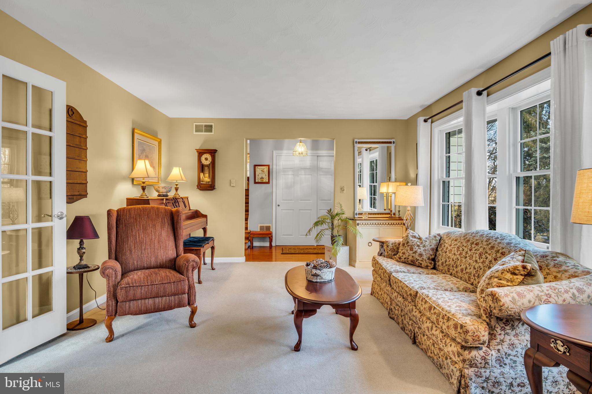 145 Maple Hill Drive Etters, PA 17319 - Photo 4 of 49