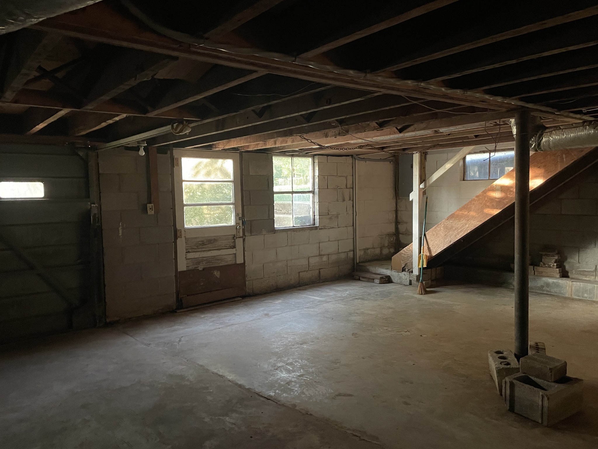 1666 Rock Products Road Columbia, TN 38401 - Photo 17 of 22 a view of an empty room with a window