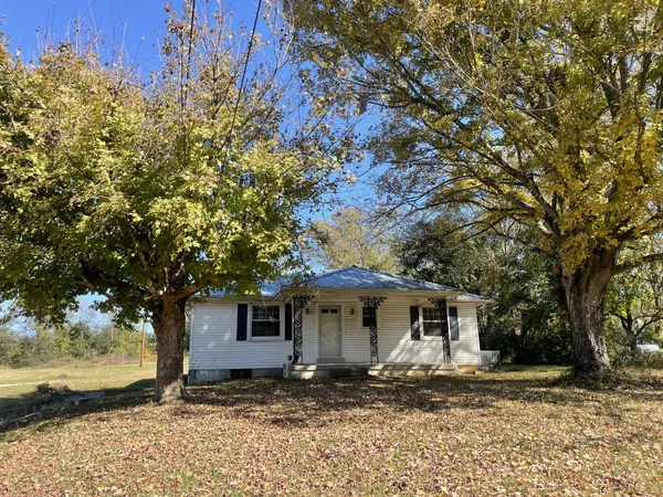 $1,600 | 1666 Rock Products Road, Columbia, TN 38401