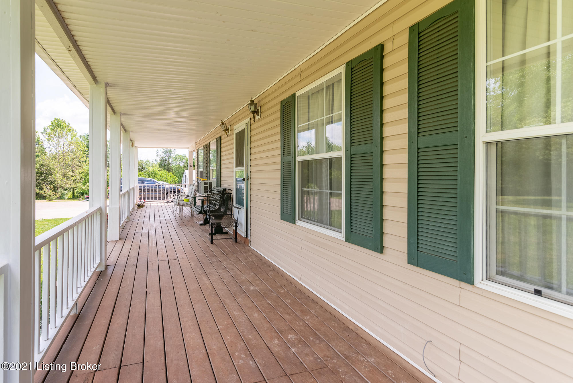 2051 South Wilson Road Radcliff, KY 40160 - Photo 25 of 42 _SPP3523-HDR