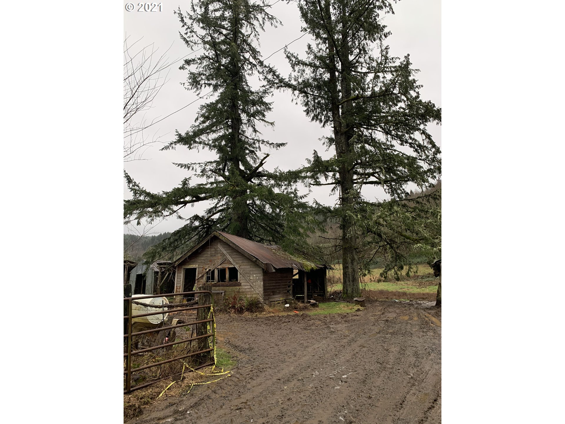 42882 Southeast Phelps Road Sandy, OR 97055 - Photo 11 of 32 Gallery Image 11
