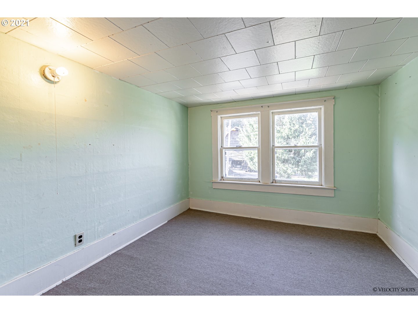 42882 Southeast Phelps Road Sandy, OR 97055 - Photo 16 of 32 Gallery Image 16