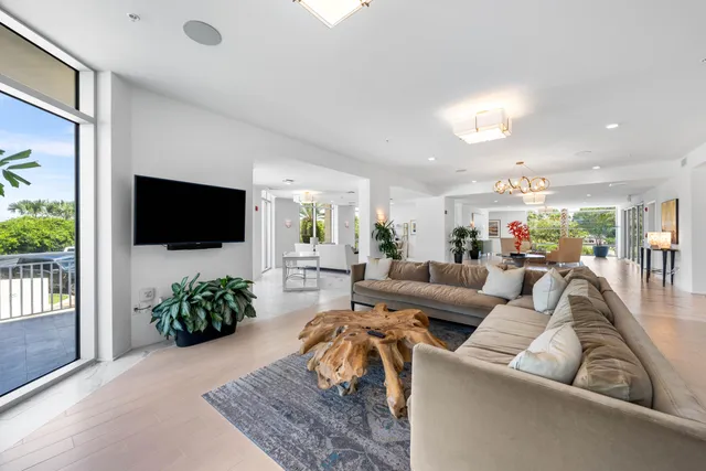 $5,295,000 | 3820 East County Highway 30A, Unit 307, Santa Rosa Beach, FL 32459