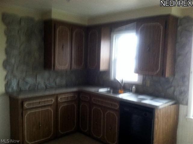 13201 Littleton Road Cleveland, OH 44125 - Photo 12 of 12