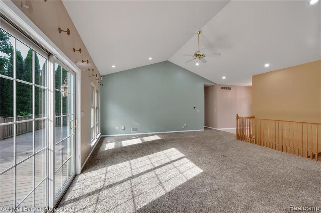 604 Carriage Way Davison, MI 48423 - Photo 5 of 28