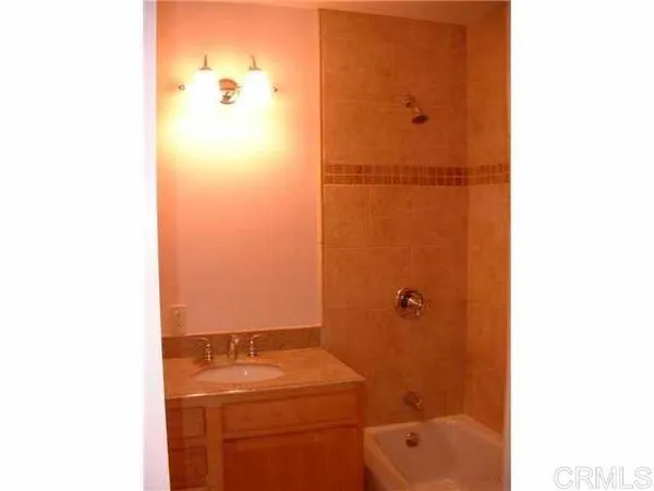 $4,200 | 7101 Teasdale Avenue, San Diego, CA 92122