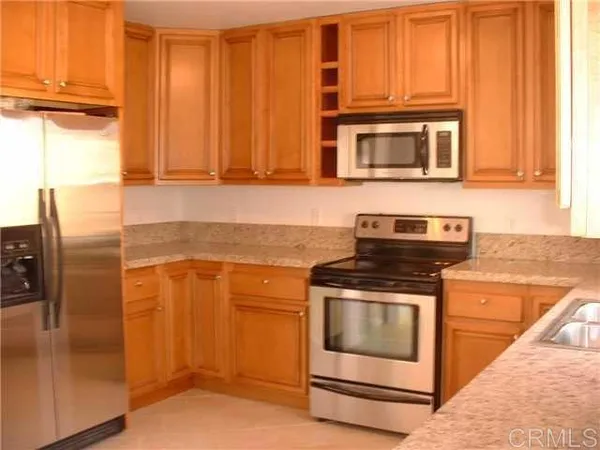 $4,200 | 7101 Teasdale Avenue, San Diego, CA 92122