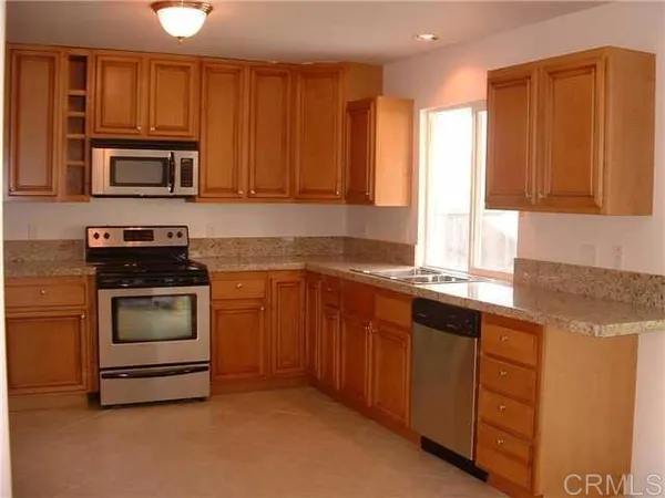 $4,200 | 7101 Teasdale Avenue, San Diego, CA 92122