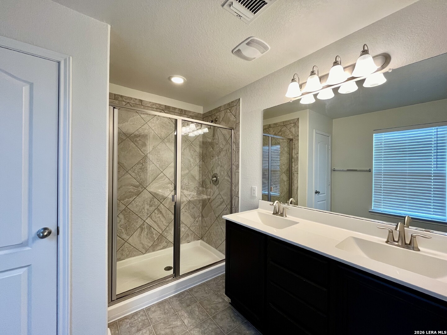 401 Ruby Ritz Universal City, TX 78148 - Photo 27 of 46