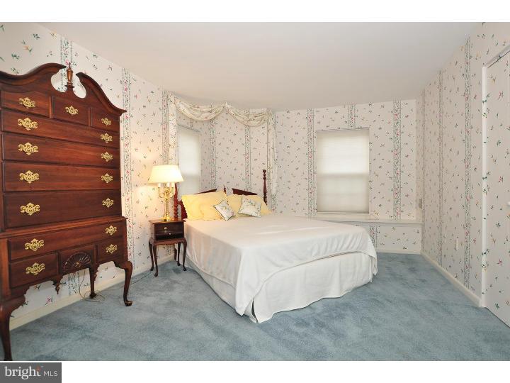 187 Valley Stream Lane Chesterbrook, PA 19087 - Photo 17 of 20