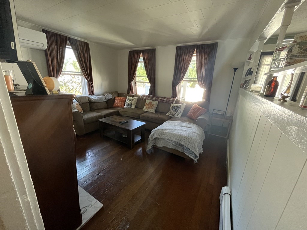 16 Main Street Sutton, MA 01590 - Photo 29 of 33