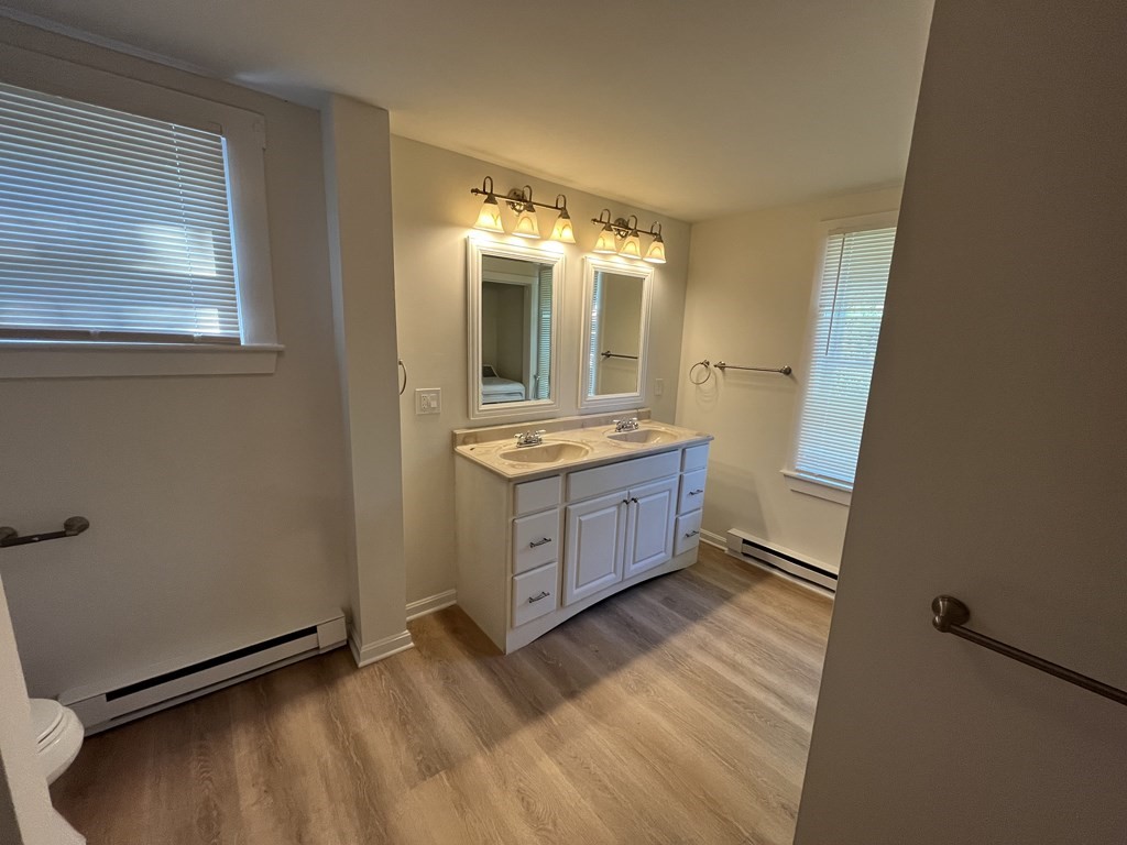 16 Main Street Sutton, MA 01590 - Photo 10 of 33