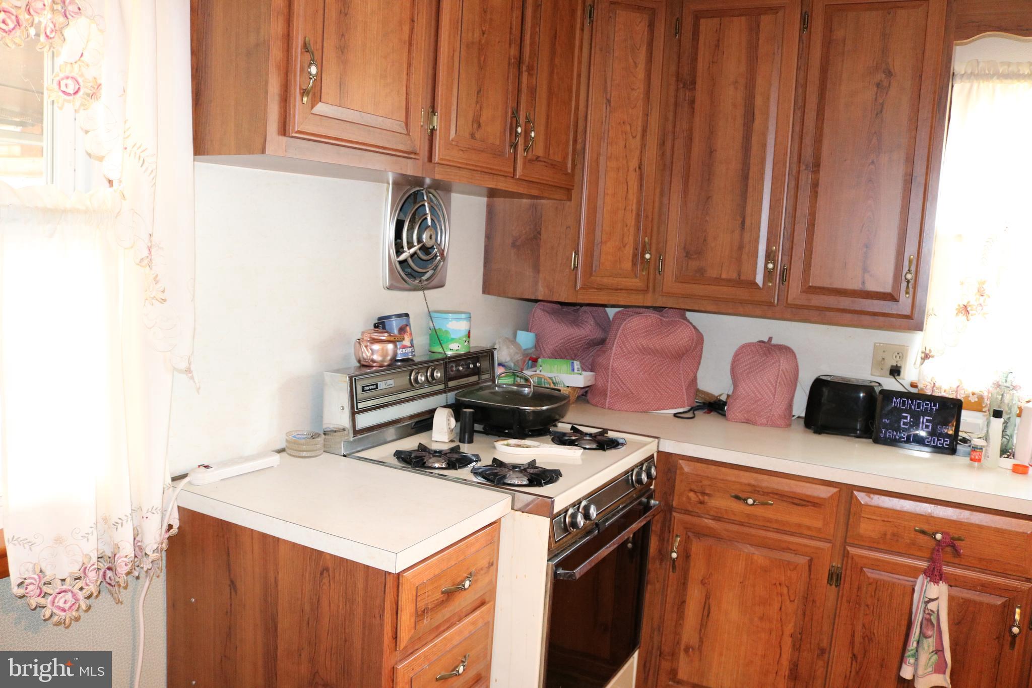 2035 Grandview Road Hanover, PA 17331 - Photo 4 of 30