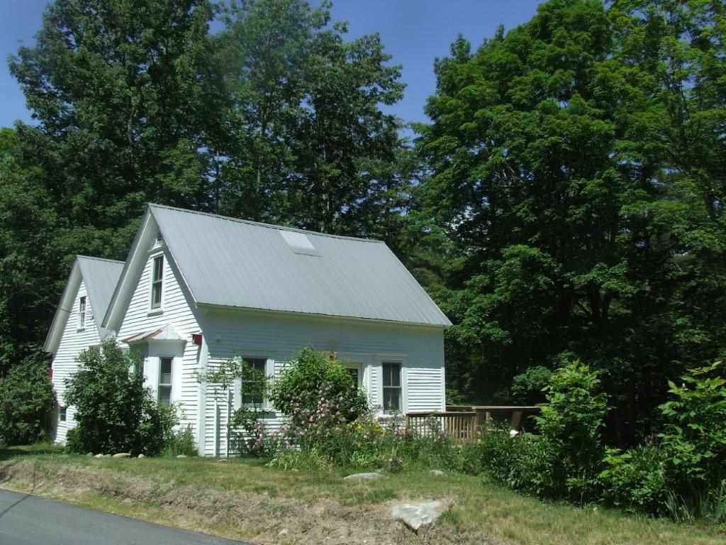 217 Brownfield Road Madison, NH 03849 - Photo 3 of 39