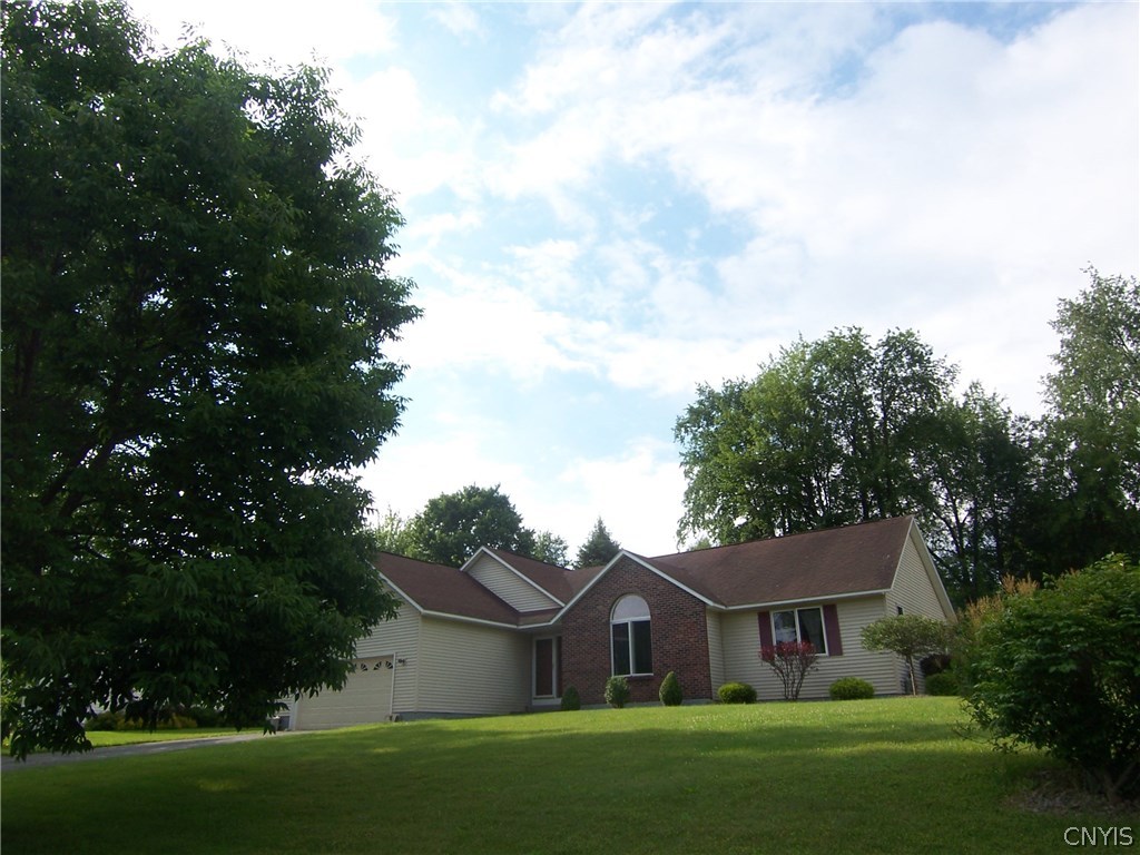 103 Morgan Lane Oneida, NY 13421 - Photo 1 of 1 Gallery Image 1